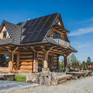 I Na Wyskowkach Jacuzzi & Sauna شاليه
